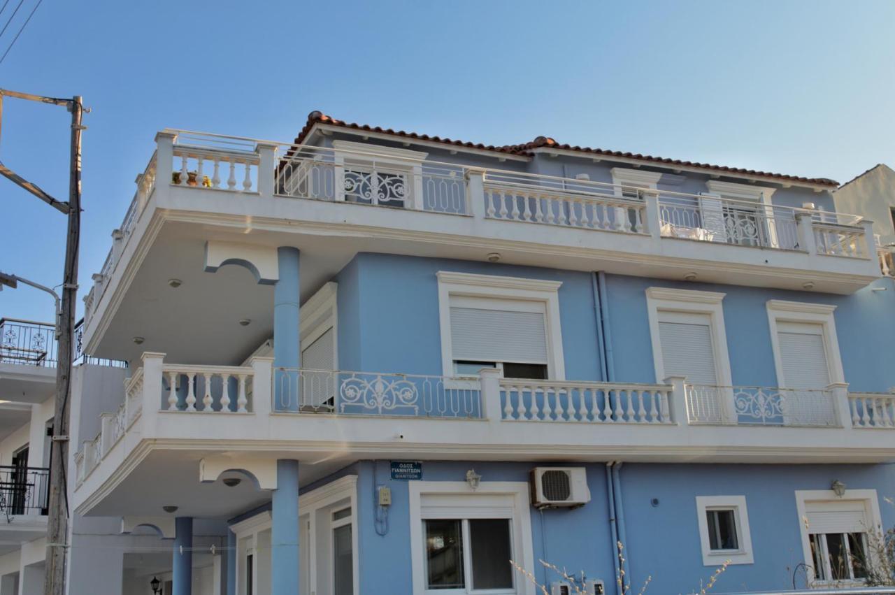 Appartamento La Maison Bleue Lixouri Esterno foto