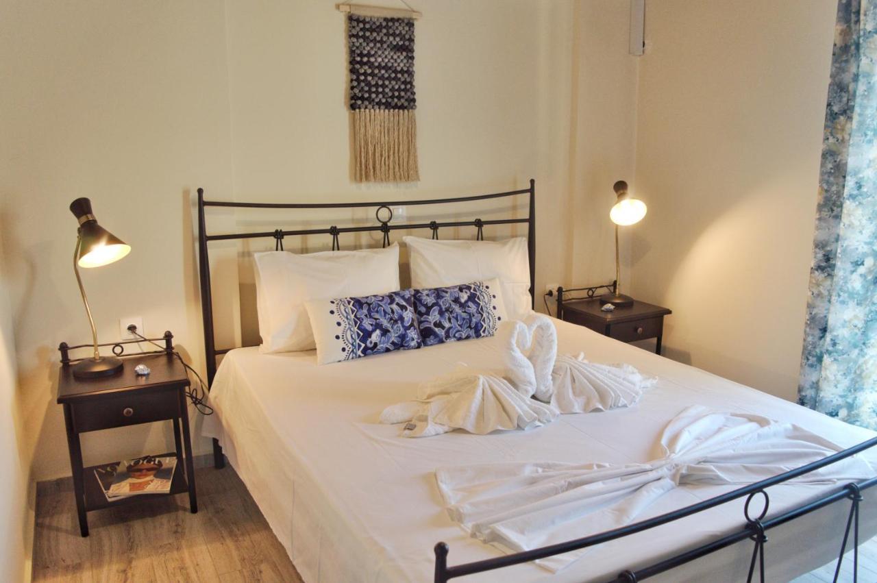 Appartamento La Maison Bleue Lixouri Esterno foto