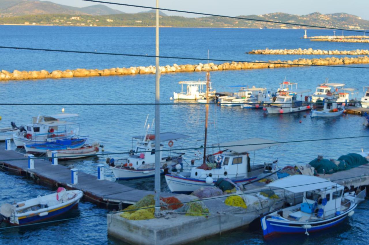 Appartamento La Maison Bleue Lixouri Esterno foto