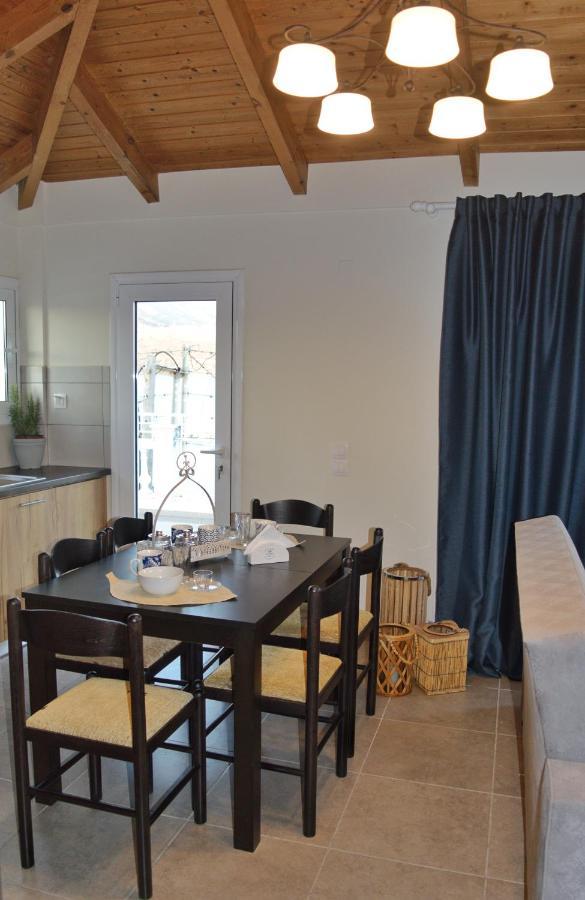 Appartamento La Maison Bleue Lixouri Esterno foto